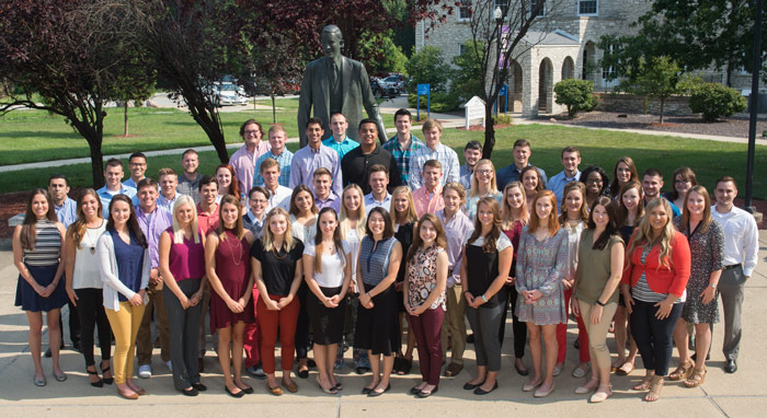 The SIU SDM Class of 2021 gathered on campus during their 2017 orientation program.