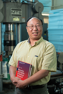 SIUE’s Albert Luo, PhD, distinguished research professor in the Department of Mechanical and Mechatronics Engineering.